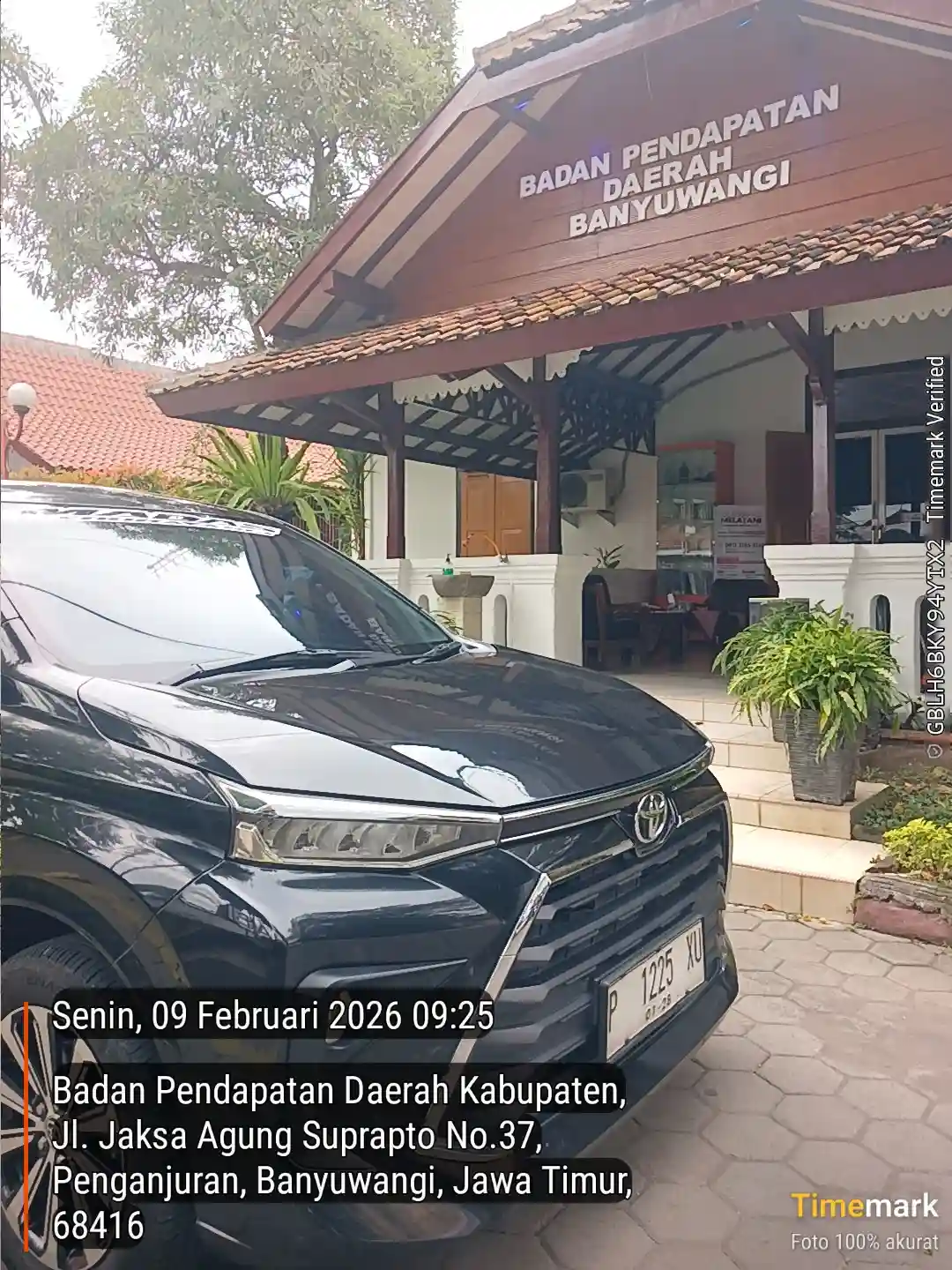 Sewa Mobil Banyuwangi Dengan Sopir - Senin, 09-02-2026