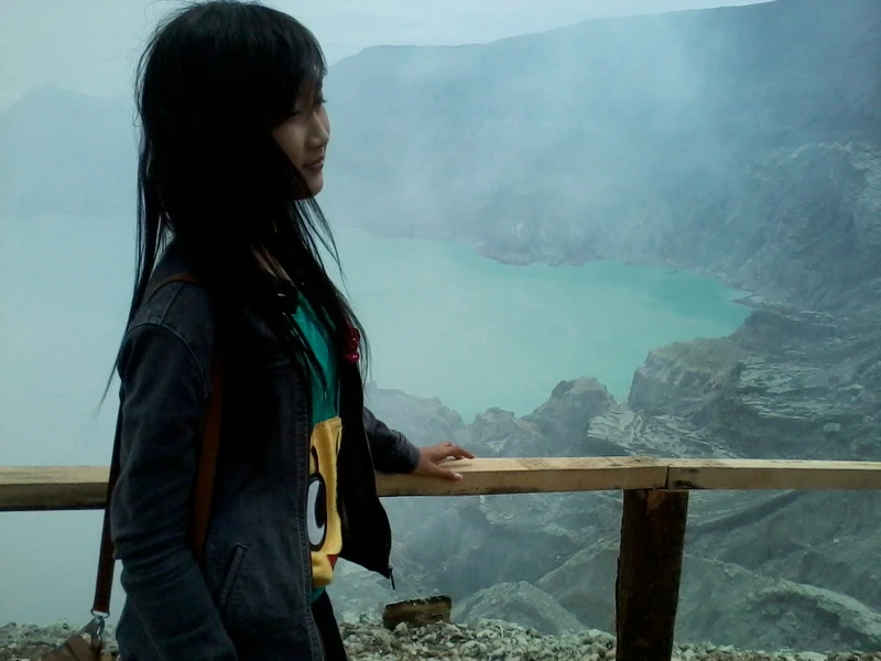 Mengenal Kawah Ijen: Spot Blue Fire yang Instagrammable di Jawa Timur